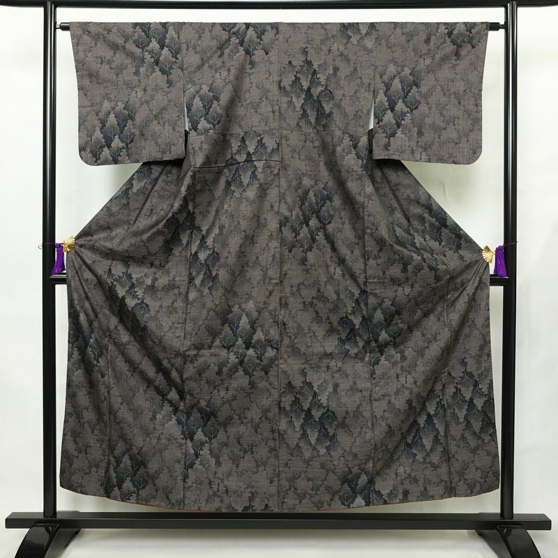 大島紬 正絹 風景柄 袷仕立て 身丈154cm 裄丈63cm リサイクル着物 着物 茶_画像1