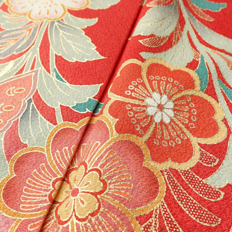 振袖 正絹 花柄 袷仕立て 身丈164cm 裄丈65.5cm リサイクル着物 着物 箔 金彩 成人式 二十歳 二十歳の集い 赤・朱_画像7