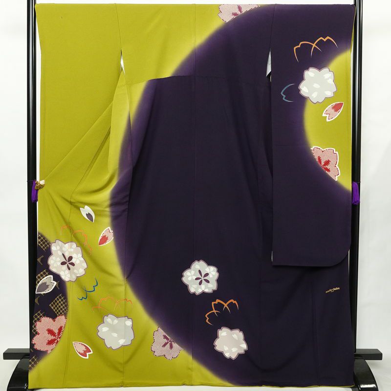 振袖 marieclaire 縮緬 正絹 花柄 袷仕立て 身丈170cm 裄丈68cm リサイクル着物 着物 成人式 二十歳 二十歳の集い モダン 桜 紫・藤色_画像1