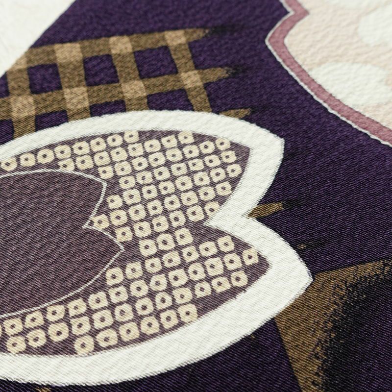 振袖 marieclaire 縮緬 正絹 花柄 袷仕立て 身丈170cm 裄丈68cm リサイクル着物 着物 成人式 二十歳 二十歳の集い モダン 桜 紫・藤色_画像9