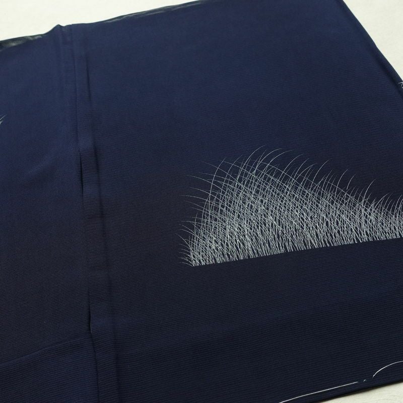 盛夏 付け下げ 絽 良品 しつけ糸付き 夏用 正絹 木の葉・植物柄 単衣仕立て 身丈163cm 裄丈68.5cm リサイクル着物 付下 着物 刺繍 薄物 青・紺_画像14