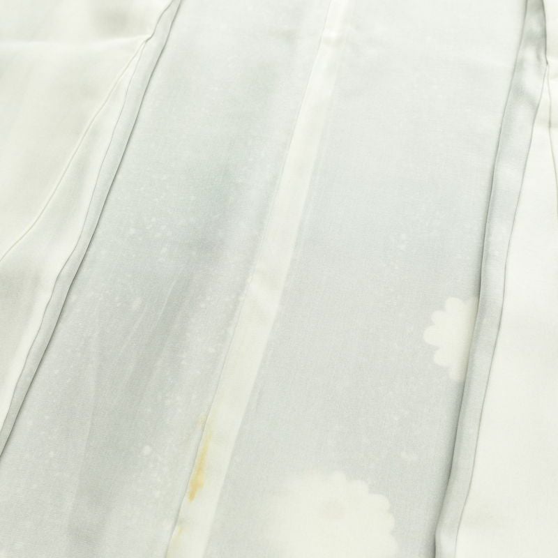 訪問着 一つ紋付き 正絹 花柄 袷仕立て 身丈167cm 裄丈66cm リサイクル着物 着物 刺繍 箔 共八掛 金彩 芍薬 菊 グレー_画像19