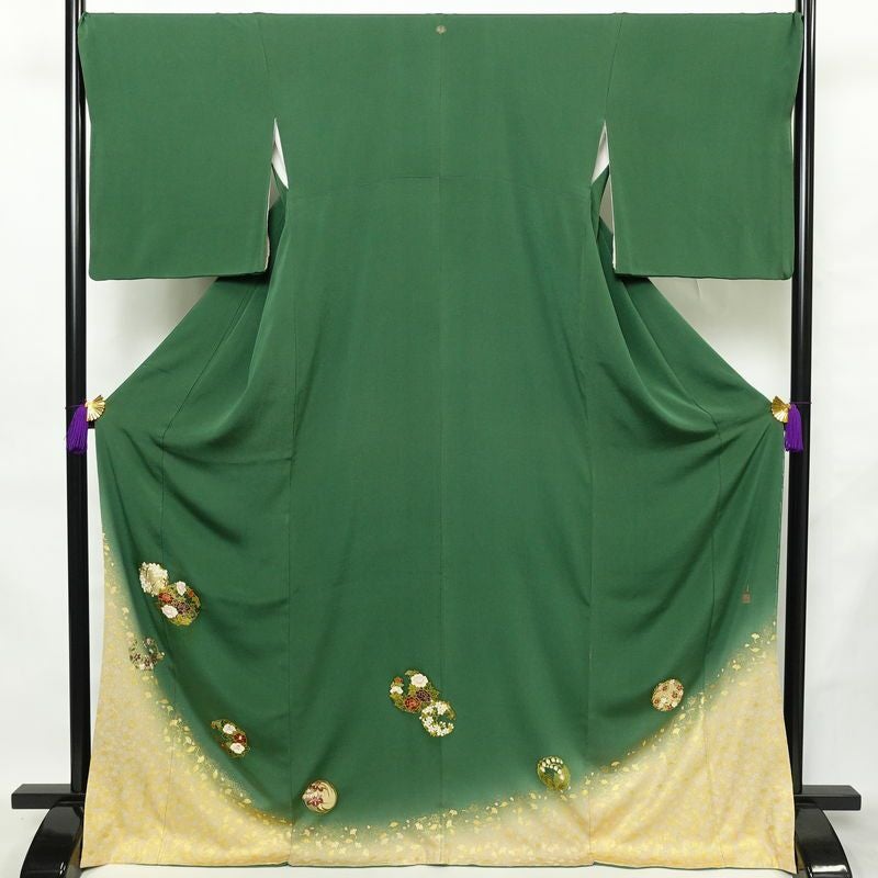 色留袖 松尾光琳 落款入り 縮緬 一つ紋付き 正絹 木の葉・植物柄 袷仕立て 身丈170cm 裄丈69.5cm リサイクル着物 着物 箔 共八掛 金彩 緑・うぐいす色_画像1