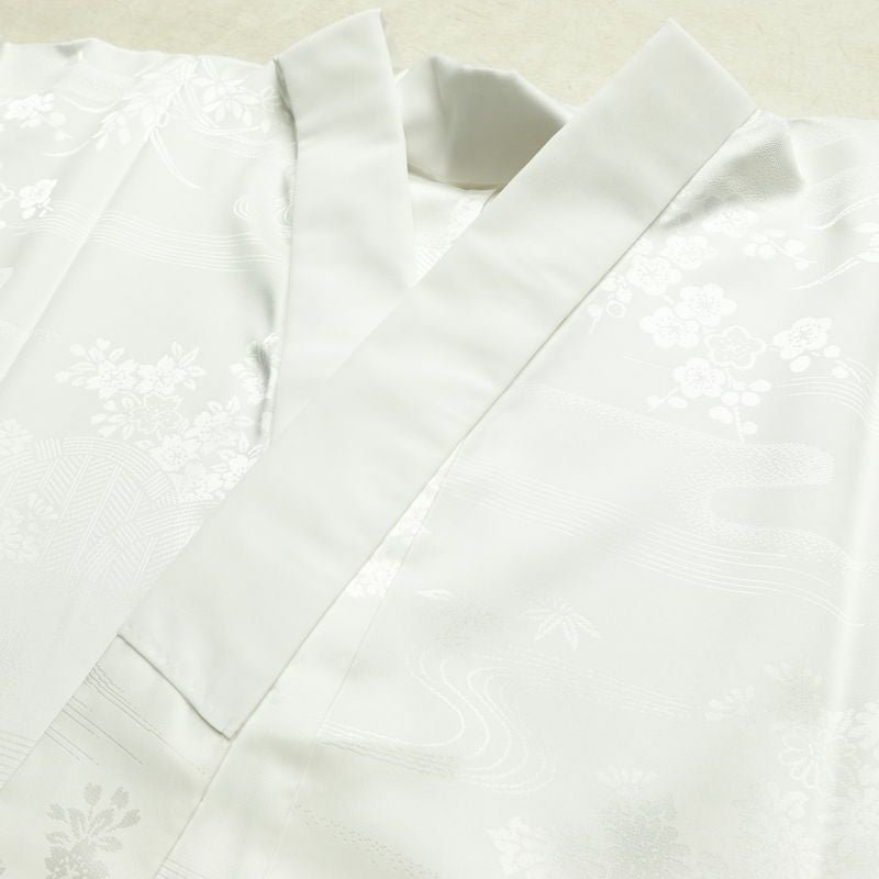 喪服 美品 袷喪服 落款入り しつけ糸付き 縮緬 五つ紋付き 正絹 無地 袷仕立て 身丈164.5cm 裄丈68cm リサイクル着物 着物 未使用品 黒_画像8