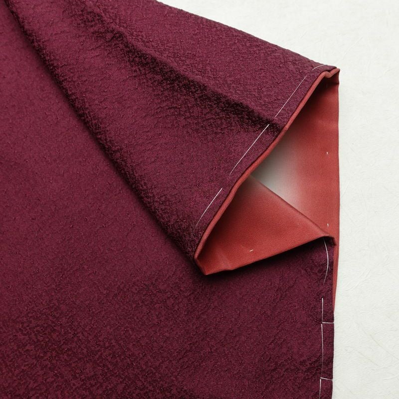 色無地 良品 しつけ糸付き 正絹 無地 袷仕立て 身丈157cm 裄丈63cm リサイクル着物 着物 お茶会 シンプル 紫・藤色_画像13