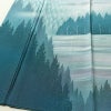 訪問着 おかべみつこ 良品 落款入り 縮緬 正絹 風景柄 袷仕立て 身丈165cm 裄丈68.5cm リサイクル着物 着物 シンプル 緑・うぐいす色_画像4
