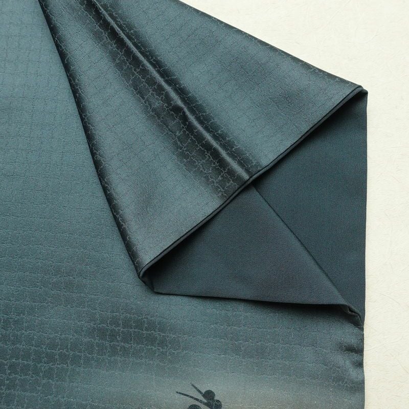 付け下げ 良品 綸子 正絹 人物・動物柄 袷仕立て 身丈154cm 裄丈65.5cm リサイクル着物 着物 箔 青・紺_画像16