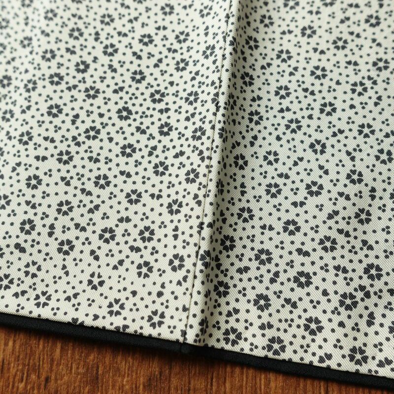 小紋 良品 総柄 正絹 花柄 袷仕立て 身丈157.5cm 裄丈63cm リサイクル着物 着物 白_画像12