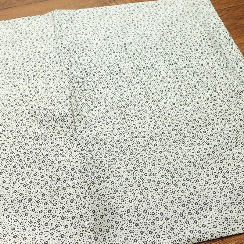 小紋 良品 総柄 正絹 花柄 袷仕立て 身丈157.5cm 裄丈63cm リサイクル着物 着物 白_画像13