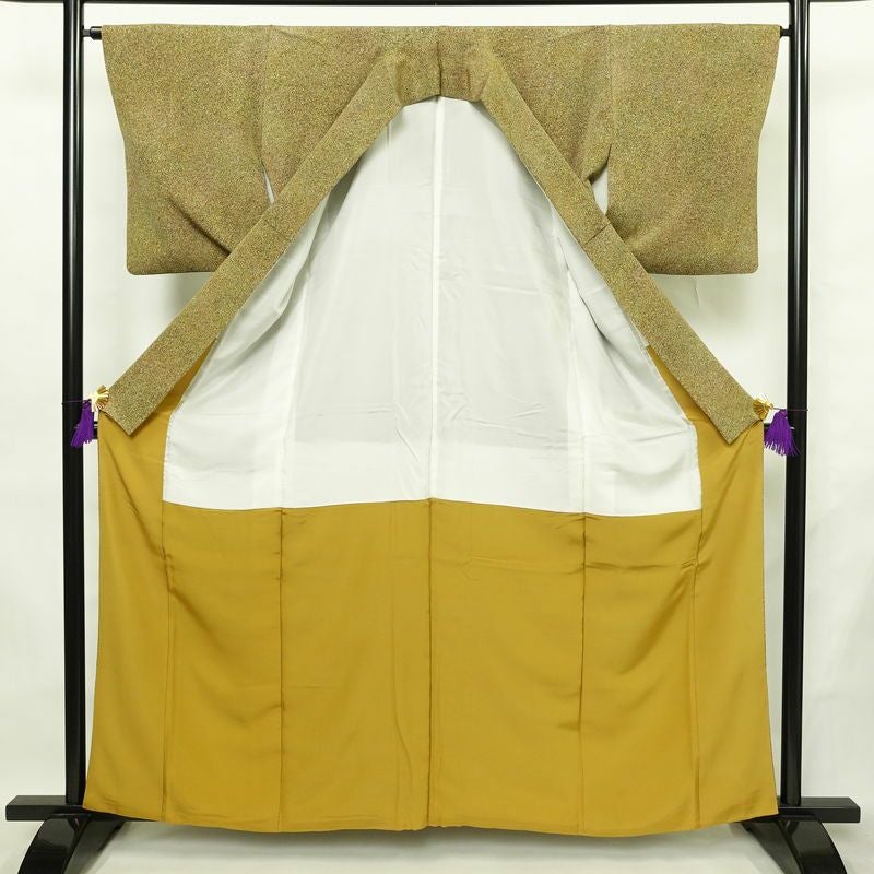 小紋 本蒔蝋染工芸作家 木村勝美 良品 丹後ちりめん 落款入り 縮緬 一つ紋付き 正絹 その他の柄 袷仕立て 身丈161.5cm 裄丈64.5cm リサイクル着物 着物 フォーマル シンプル 黄・黄土色_画像3