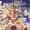 振袖 正絹 古典柄 袷仕立て 身丈162.5cm 裄丈67.5cm リサイクル着物 着物 箔 金彩 成人式 二十歳 二十歳の集い パーティー フォーマル 萩 松 菊 青・紺_画像5