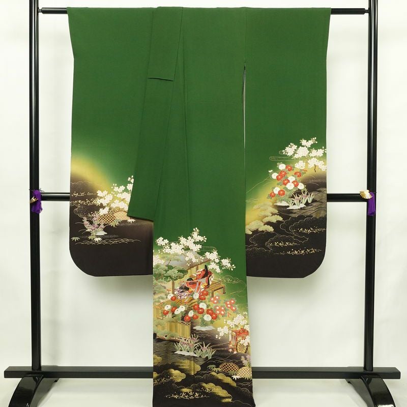 振袖 縮緬 正絹 古典柄 袷仕立て 洒落紋付き 身丈166cm 裄丈68.5cm リサイクル着物 着物 箔 金彩 成人式 二十歳 二十歳の集い パーティー フォーマル 松 菊 桜 緑・うぐいす色_画像2