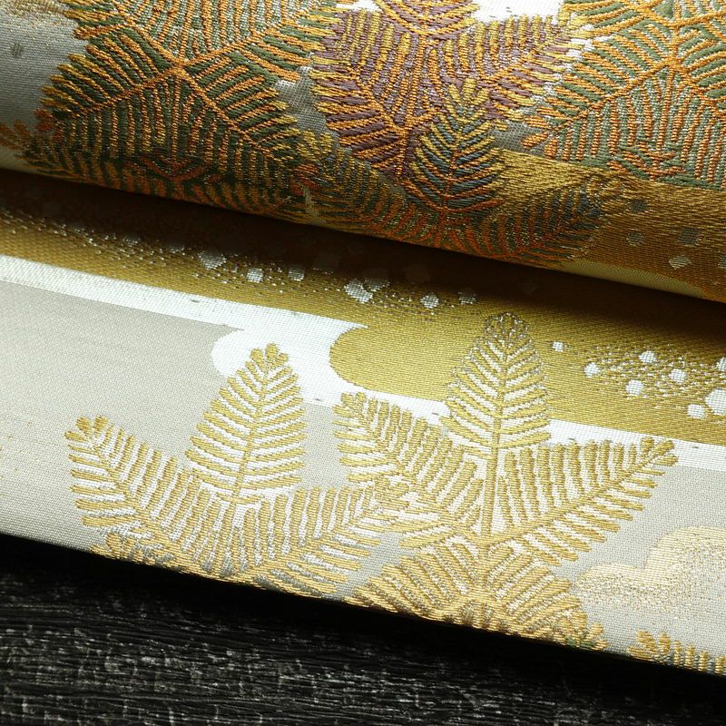 袋帯 六通柄 フォーマル用 正絹 木の葉・植物柄 リサイクル帯 帯 箔 入学式 卒業式 七五三 パーティー お宮参り 華やか グレー_画像7