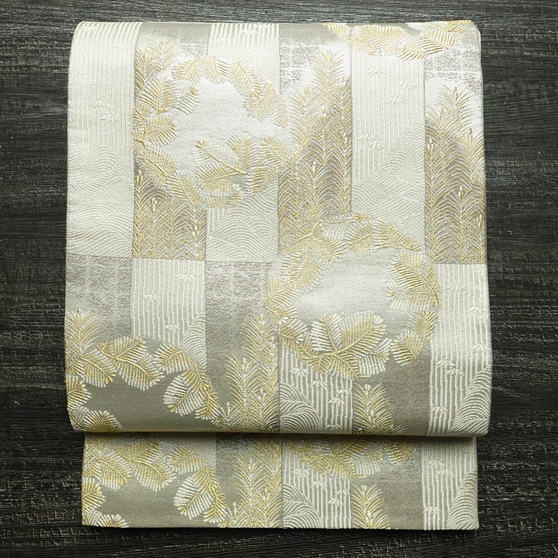 袋帯 六通柄 美品 フォーマル用 正絹 木の葉・植物柄 リサイクル帯 帯 結婚式 パーティー 上品 金・銀_画像1