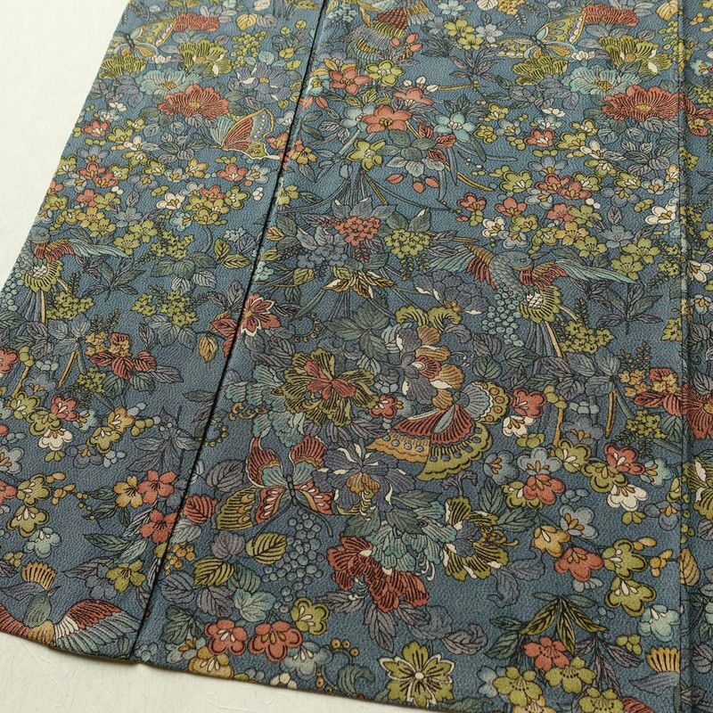 単衣 小紋 良品 縮緬 総柄 正絹 花柄 単衣仕立て 身丈157.5cm 裄丈64cm リサイクル着物 着物 青・紺_画像4
