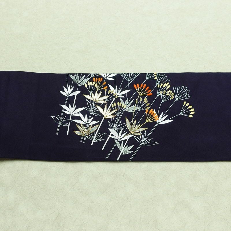 名古屋帯 太鼓柄 金駒刺繍 正絹 木の葉・植物柄 名古屋仕立て なごや帯 リサイクル帯 帯 刺繍 銀彩 紫・藤色_画像15