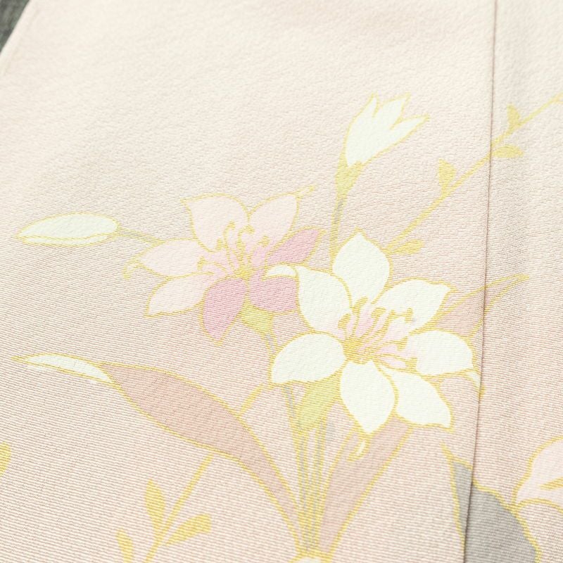 訪問着 美品 しつけ糸付き 縮緬 正絹 花柄 袷仕立て 身丈166.5cm 裄丈68cm リサイクル着物 着物 入学式 卒業式 七五三 お宮参り フォーマル 上品 ピンク_画像9