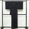 紬 正絹 幾何学柄・抽象柄 袷仕立て 身丈157.5cm 裄丈65cm リサイクル着物 着物 青・紺_画像2