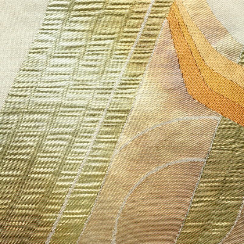 名古屋帯 六通柄 ふくれ織 正絹 幾何学柄・抽象柄 なごや帯 リサイクル帯 帯 引箔 多色使い_画像3