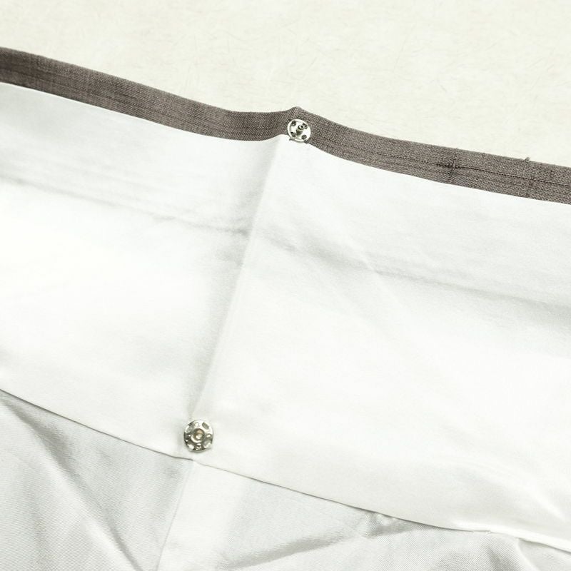 付け下げ 良品 落款入り しつけ糸付き 正絹 風景柄 袷仕立て 身丈155.5cm 裄丈63.5cm リサイクル着物 着物 洒落 紬地 茶_画像18