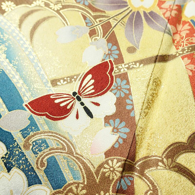 振袖 良品 金駒刺繍 正絹 蝶・昆虫柄 袷仕立て 身丈161cm 裄丈67cm リサイクル着物 着物 箔 金彩 成人式 二十歳の集い パーティー 華やか 緑・うぐいす色_画像10