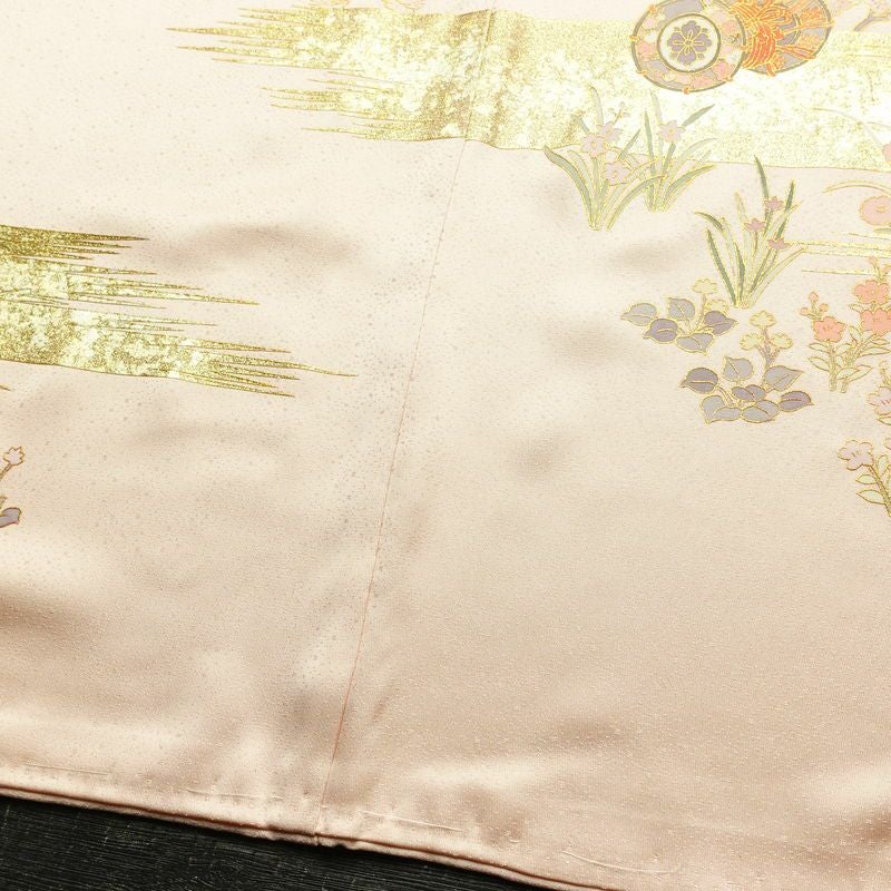 訪問着 美品 しつけ糸付き 正絹 古典柄 袷仕立て 身丈152cm 裄丈63.5cm リサイクル着物 着物 箔 金彩 入学式 卒業式 七五三 お宮参り フォーマル ピンク_画像13