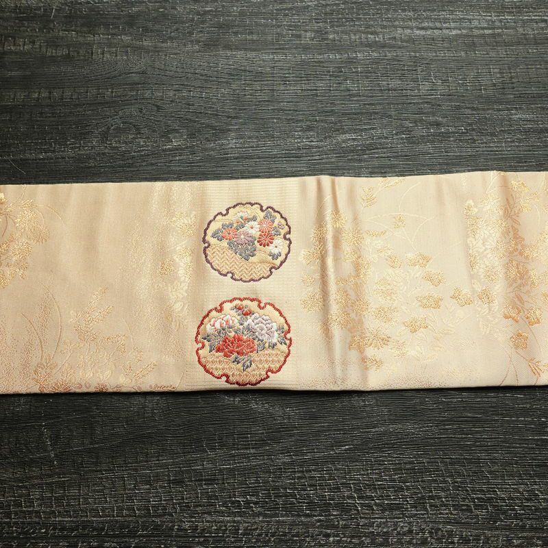 名古屋帯 六通柄 良品 正絹 古典柄 名古屋仕立て なごや帯 リサイクル帯 帯 引箔 雪輪 麻の葉 ベージュ_画像13