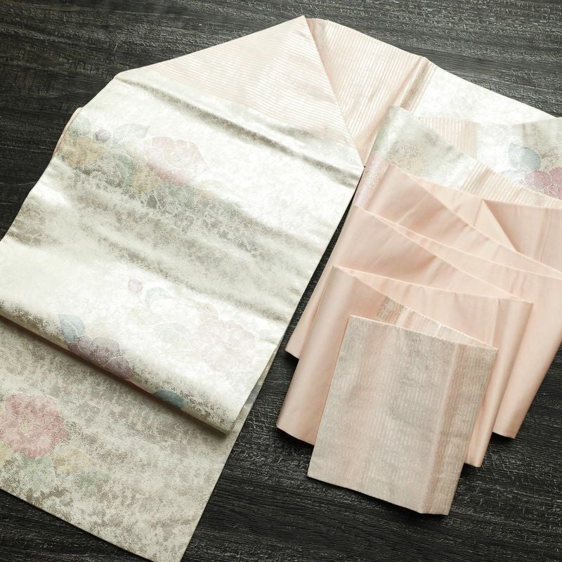 名古屋帯 六通柄 良品 正絹 花柄 名古屋仕立て なごや帯 リサイクル帯 帯 箔 金・銀_画像16