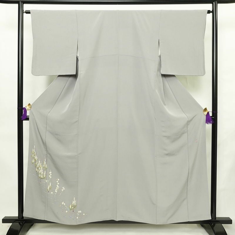 色留袖 落款入り 縮緬 正絹 幾何学柄・抽象柄 袷仕立て 身丈157.5cm 裄丈63.5cm リサイクル着物 着物 共八掛 シンプル グレー_画像1