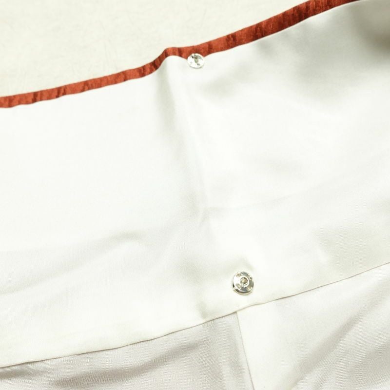 振袖 良品 金駒刺繍 正絹 古典柄 袷仕立て 身丈159.5cm 裄丈65cm リサイクル着物 着物 箔 金彩 成人式 二十歳 二十歳の集い フォーマル 華やか 菊 黄・黄土色_画像20