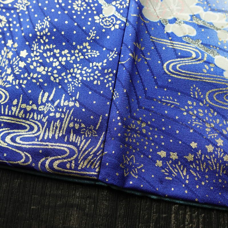 振袖 正絹 花柄 袷仕立て 身丈165cm 裄丈66cm リサイクル着物 着物 箔 金彩 結婚式 成人式 二十歳 二十歳の集い 多色使い_画像13