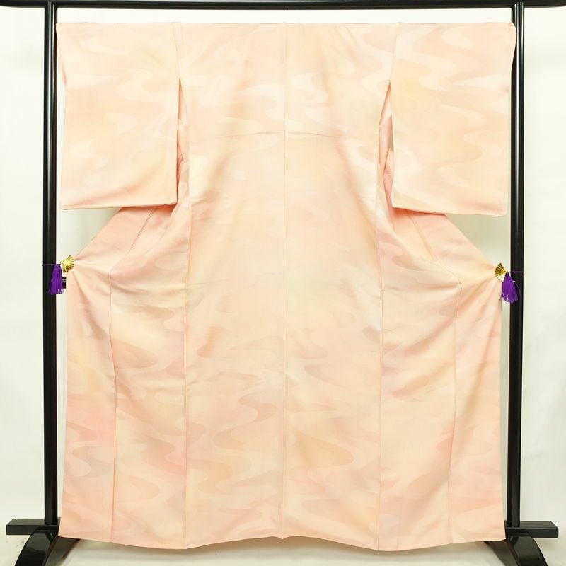 小紋 堅牢染 正絹 流水・波柄 袷仕立て 身丈161.5cm 裄丈68.5cm リサイクル着物 着物 ピンク_画像1