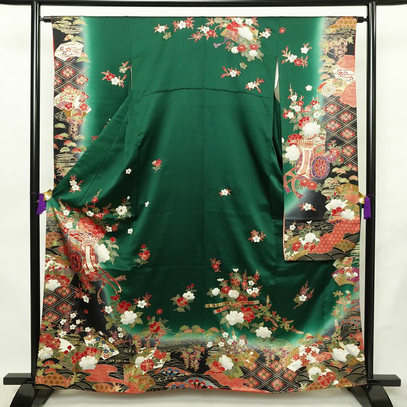 振袖 良品 金駒刺繍 正絹 古典柄 袷仕立て 身丈166.5cm 裄丈66.5cm