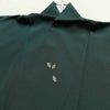 付け下げ 辻村寿三郎 ジュサブロー 美品 しつけ糸付き 縮緬 正絹 木の葉・植物柄 袷仕立て 身丈158cm 裄丈63cm リサイクル着物 着物 シンプル 緑・うぐいす色_画像17
