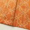 単衣 紬 美品 バチ衿仕立て 正絹 縞柄・線柄 単衣仕立て 身丈155cm 裄丈62.5cm リサイクル着物 一部しつけ糸付き 着物 橙_画像12