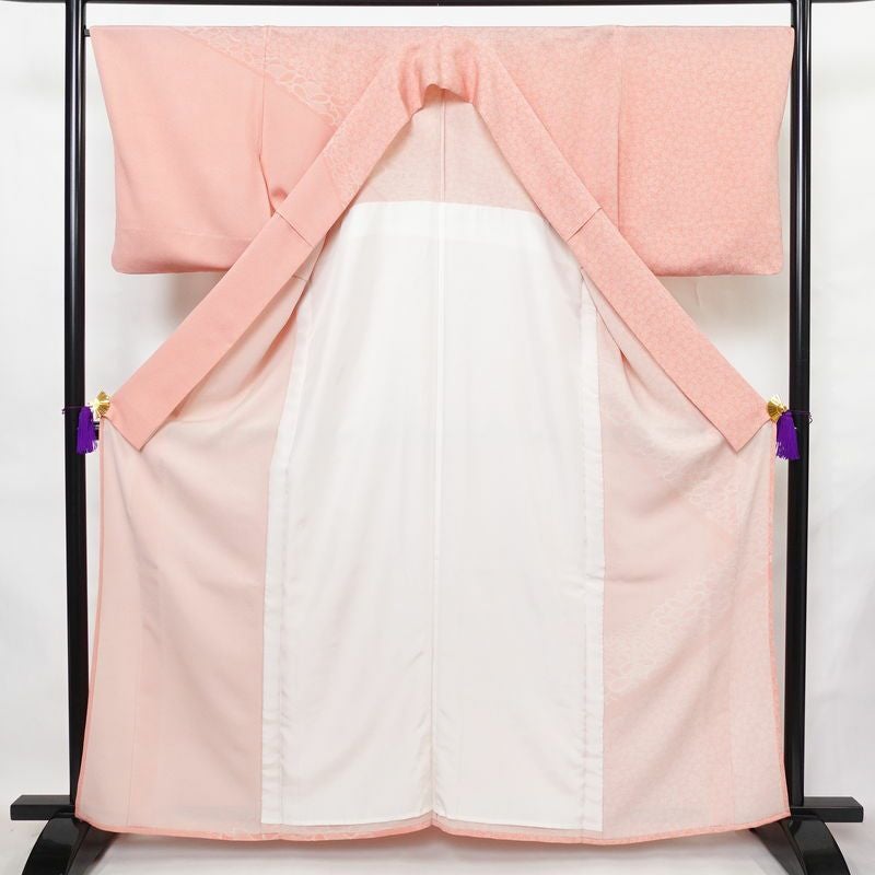単衣 付下 美品 坂口幸市 落款入り 縮緬 正絹 古典柄 単衣仕立て 身丈162cm 裄丈66.5cm リサイクル着物 着物 ピンク_画像3