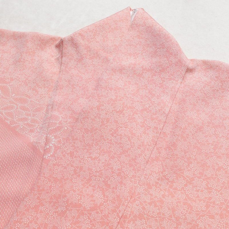 単衣 付下 美品 坂口幸市 落款入り 縮緬 正絹 古典柄 単衣仕立て 身丈162cm 裄丈66.5cm リサイクル着物 着物 ピンク_画像18