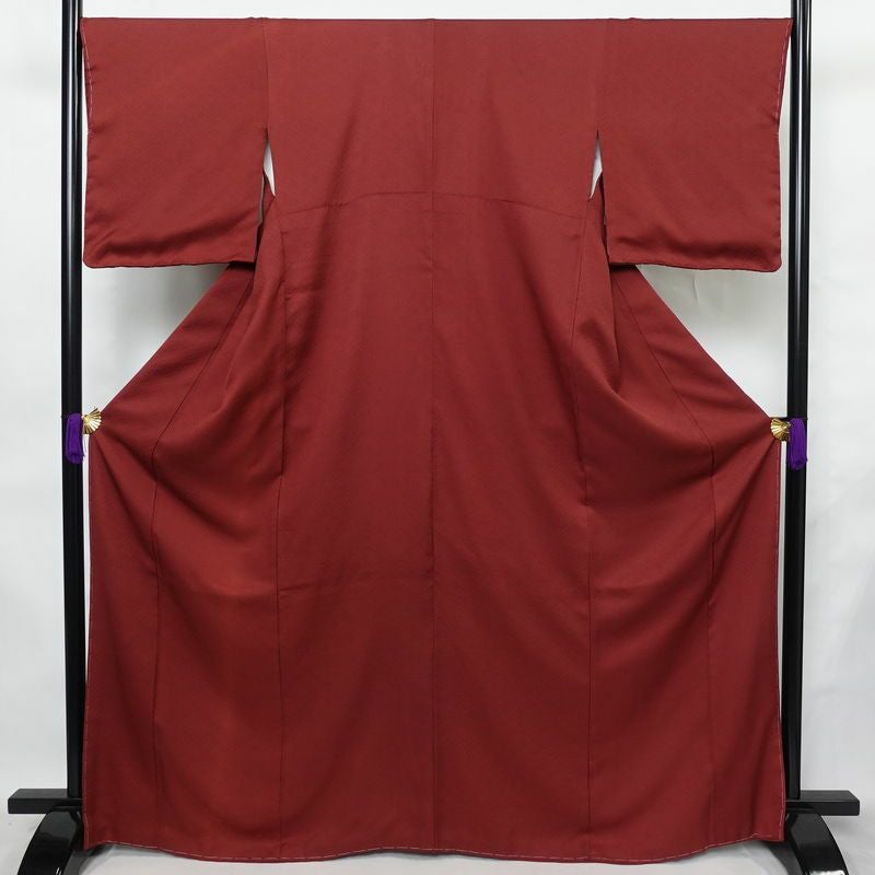 色無地 良品 しつけ糸付き 正絹 古典柄 袷仕立て 身丈167cm 裄丈67cm リサイクル着物 着物 お茶会 小豆・エンジ_画像1