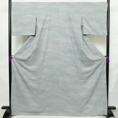 小紋 美品 しつけ糸付き 縮緬 一つ紋付き 正絹 その他の柄 袷仕立て 身丈169cm 裄丈68.5cm リサイクル着物 着物 共八掛 青・紺