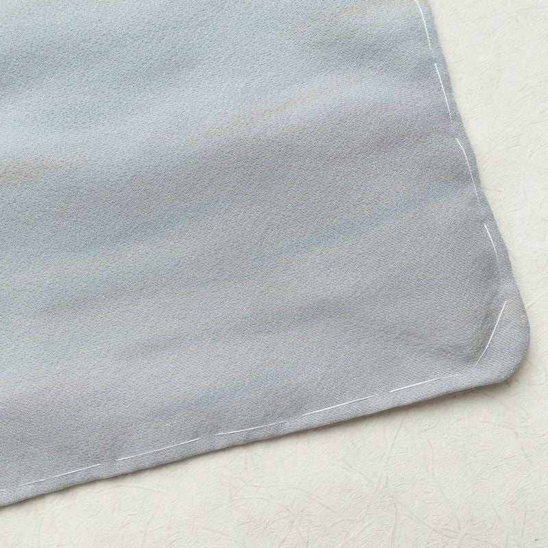 小紋 美品 しつけ糸付き 縮緬 一つ紋付き 正絹 その他の柄 袷仕立て 身丈169cm 裄丈68.5cm リサイクル着物 着物 共八掛 青・紺_画像16