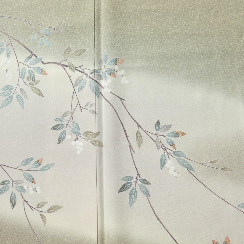 訪問着 縮緬 一つ紋付き 正絹 木の葉・植物柄 袷仕立て 身丈157cm 裄丈67.5cm リサイクル着物 着物 共八掛 入学式 卒業式 七五三 お宮参り フォーマル 上品 緑・うぐいす色_画像6