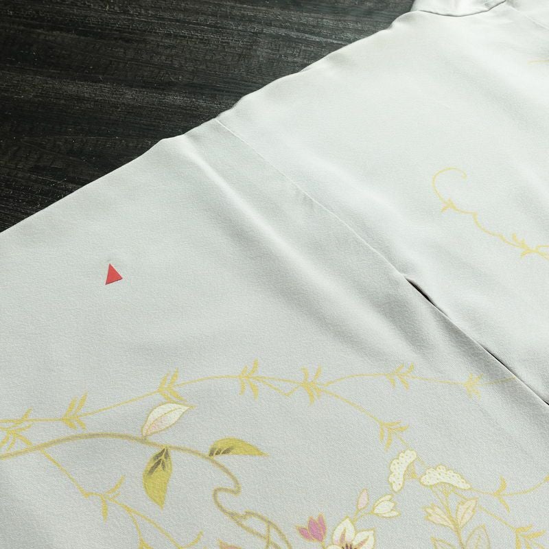 訪問着 良品 しつけ糸付き 縮緬 正絹 花柄 袷仕立て 身丈166cm 裄丈68cm リサイクル着物 着物 入学式 卒業式 七五三 お宮参り フォーマル 上品 青・紺_画像14