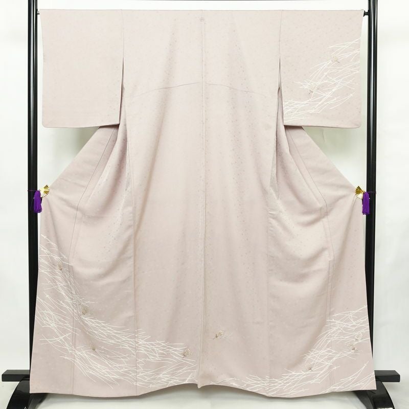 付け下げ 良品 一つ紋付き 正絹 木の葉・植物柄 袷仕立て 身丈161cm 裄丈67cm リサイクル着物 着物 箔 入学式 卒業式 七五三 お宮参り フォーマル 上品 松葉 松ぼっくり 紫・藤色_画像1