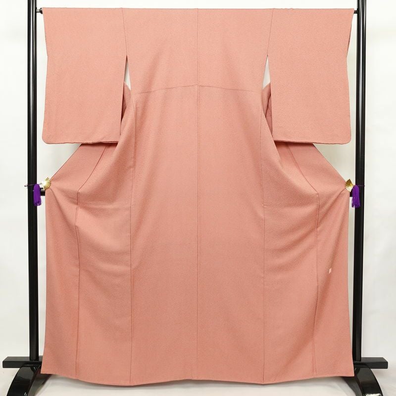 小紋 良品 鮫小紋 落款入り 圓間 正絹 流水・波柄 袷仕立て 身丈164.5cm 裄丈65.5cm リサイクル着物 着物 作家物 シンプル 洒落 ピンク_画像1