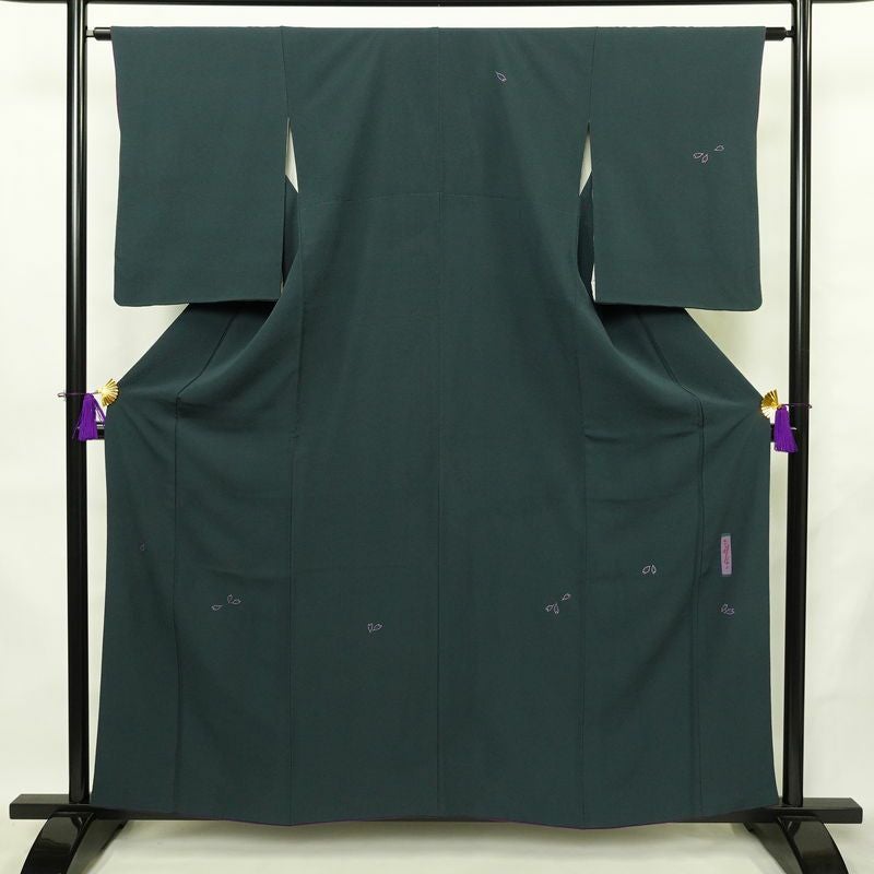 付け下げ 落款入り 辻村寿三郎 ジュサブロー 縮緬 正絹 花柄 袷仕立て 身丈159cm 裄丈63cm リサイクル着物 着物 卒業式 七五三 お宮参り フォーマル シンプル 緑・うぐいす色_画像1