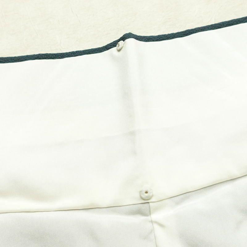 付け下げ 落款入り 辻村寿三郎 ジュサブロー 縮緬 正絹 花柄 袷仕立て 身丈159cm 裄丈63cm リサイクル着物 着物 卒業式 七五三 お宮参り フォーマル シンプル 緑・うぐいす色_画像20