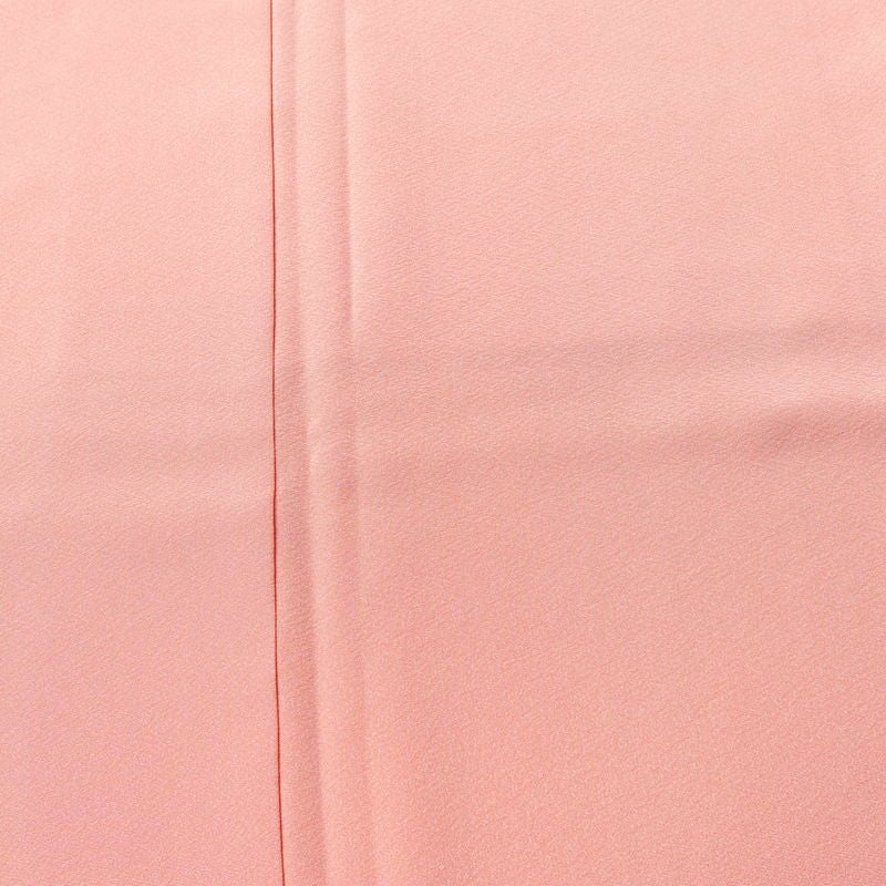 色無地 美品 しつけ糸付き 縮緬 一つ紋付き 正絹 無地 袷仕立て 身丈165.5cm 裄丈66.5cm リサイクル着物 着物 お茶会 フォーマル シンプル ピンク_画像6