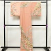 訪問着 美品 しつけ糸付き 絞り 正絹 花柄 袷仕立て 身丈167.5cm 裄丈65cm リサイクル着物 着物 刺繍 金彩 入学式 結婚式 パーティー フォーマル 絞り加工 華やか ピンク_画像2
