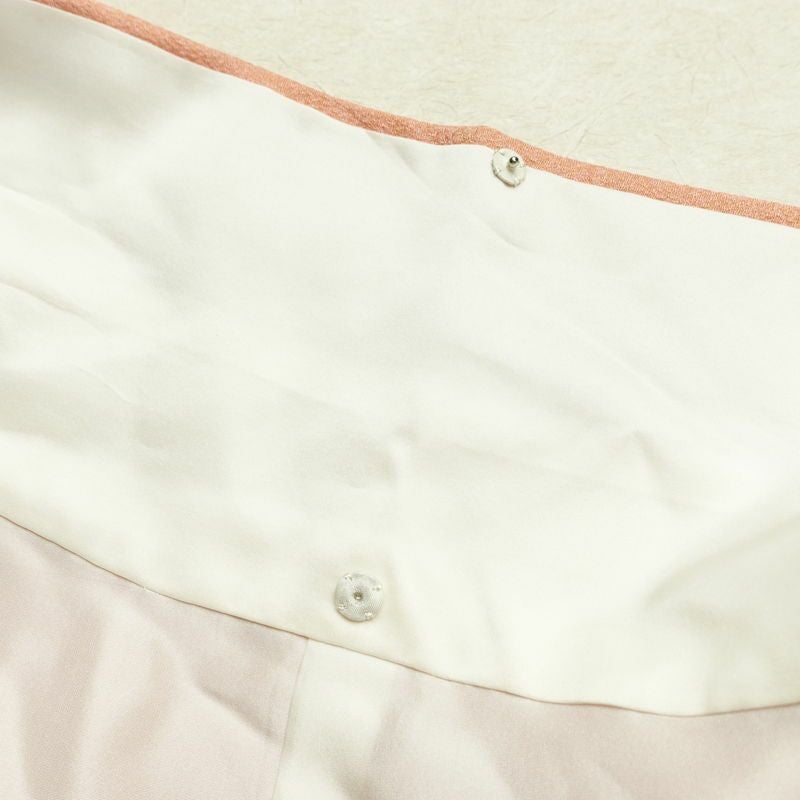 訪問着 美品 しつけ糸付き 絞り 正絹 花柄 袷仕立て 身丈167.5cm 裄丈65cm リサイクル着物 着物 刺繍 金彩 入学式 結婚式 パーティー フォーマル 絞り加工 華やか ピンク_画像22