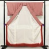 付け下げ 美品 正絹 花柄 袷仕立て 身丈157.5cm 裄丈63cm リサイクル着物 一部しつけ糸付き 着物 刺繍 箔 金彩 入学式 卒業式 七五三 お宮参り フォーマル ピンク_画像3